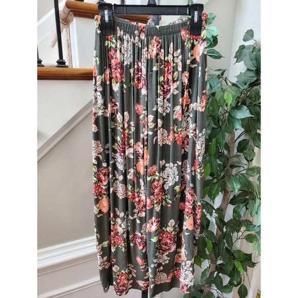 Xhilaration Women's Gray Floral 100% Rayon Comfort Waist Pull On Trouser Pant S - Picture 6 of 11